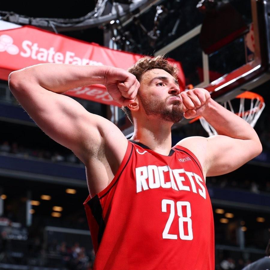 世界杯高清直播-乌度卡：今晚的活力和能量是近期最好的一场，申京是获胜关键