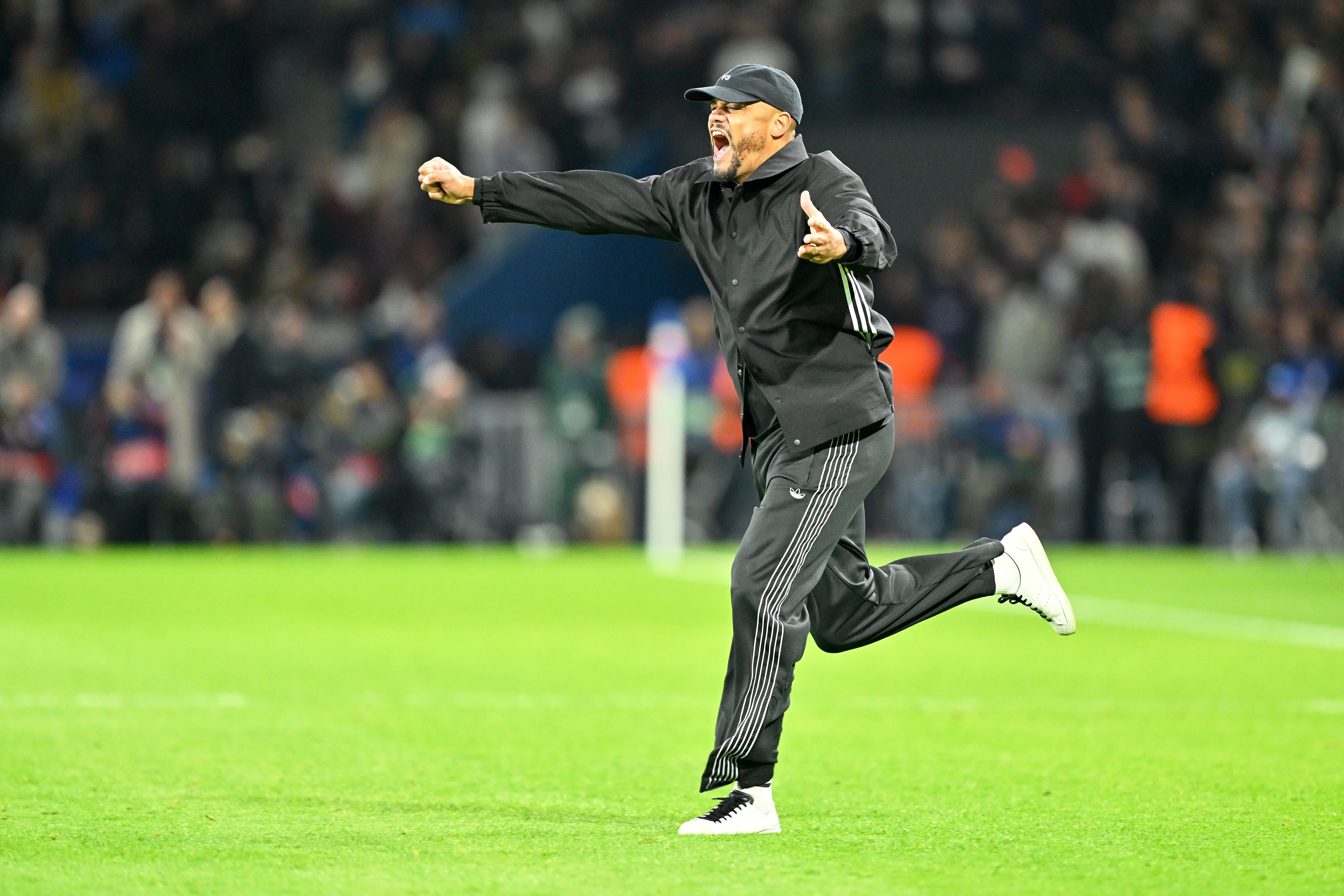 世界杯直播平台app下载-孔帕尼：我们上半场确实本可以做得更好，但不能忘记3天1赛的疲劳