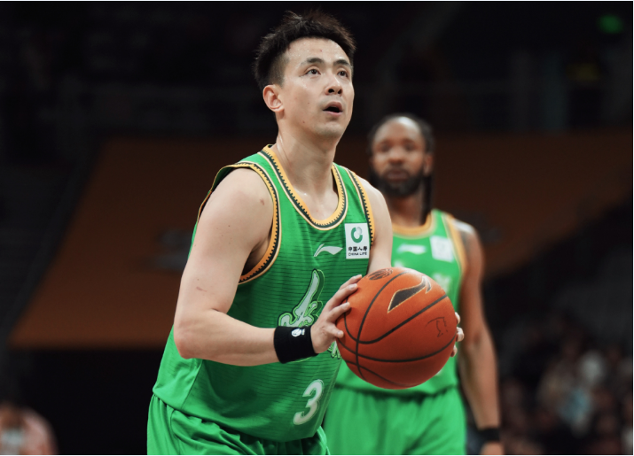 世界杯直播下载-里程碑之战！赵继伟16+7+8统治加时 总抢断超琼斯升历史第9